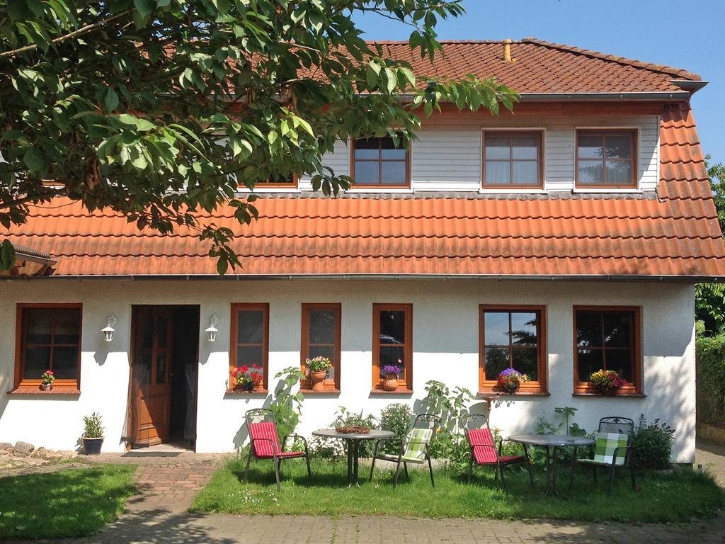 Landpension Zum Kleinen Urlaub Wredenhagen Exterior foto